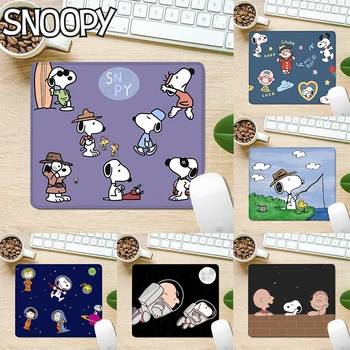 Snoopy Милый маленький коврик для мыши, Компьютерный коврик для ноутбука, Прямоугольная нескользящая резиновая основа, настольный коврик, Настольные аксессуары 22x18x3