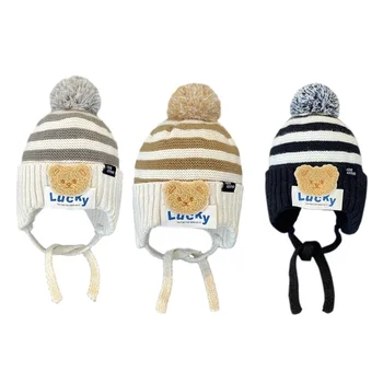 Осенне-зимняя шапка для детей, модная полосатая шапочка-бини с мультяшным медведем, защита ушей, вязаная шапка для мальчиков и девочек